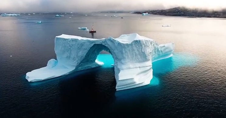 世界的尽头：绝美无人机拍摄格陵兰岛