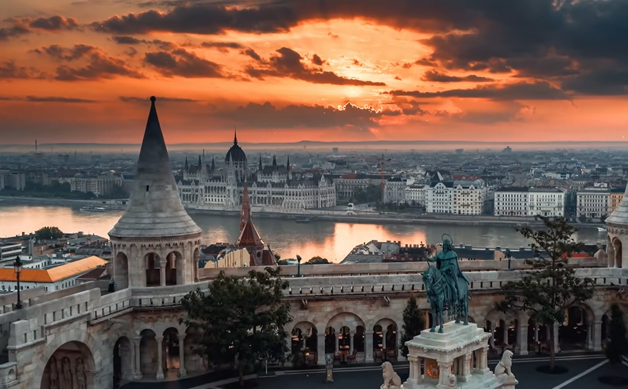 完美的调色和运镜简直了！